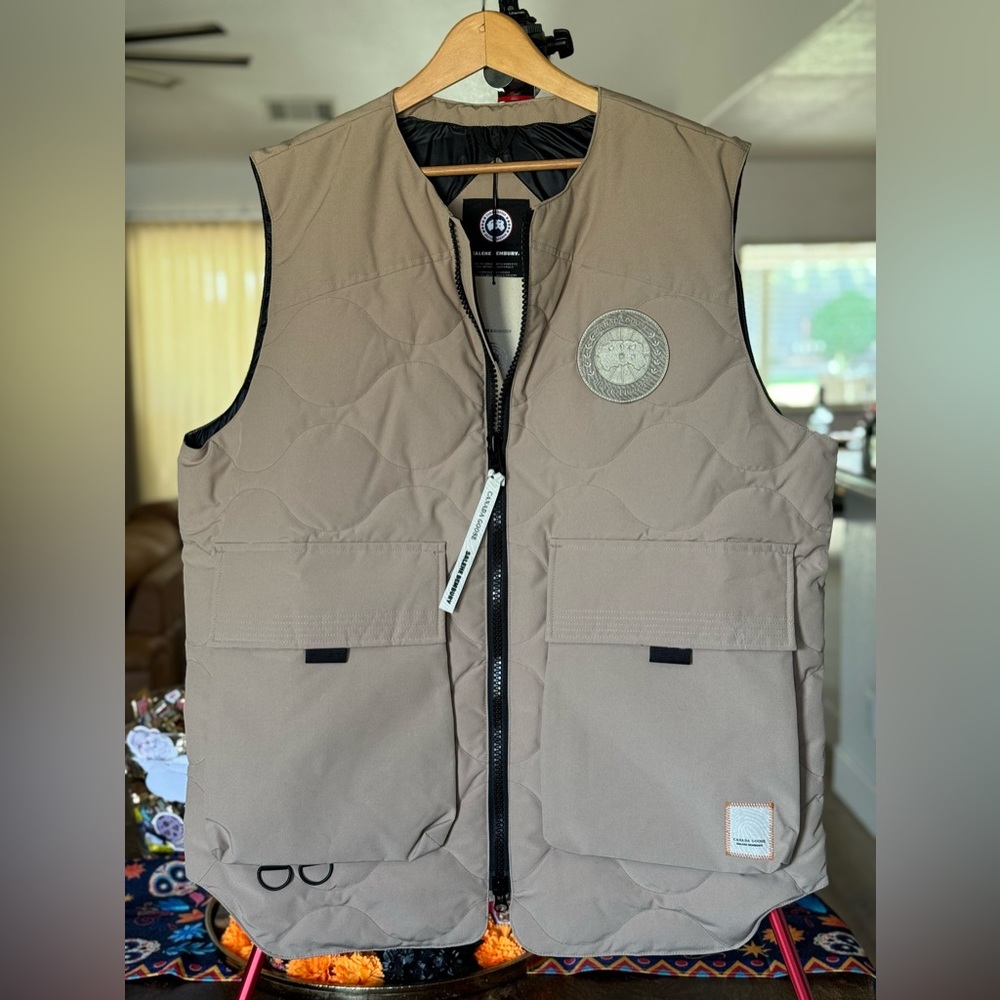 Canada Goose x NBA x Salehe Bembury Vest Tan Brand New With Tags Authentic 🔥